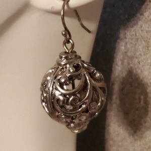 Silver Tone Drop Dangle Earrings